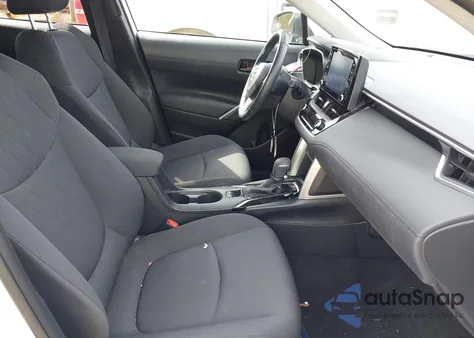 2022 Toyota Corolla Cross Le из США, поврежденный, VIN 7MUBAAAG6NV021369